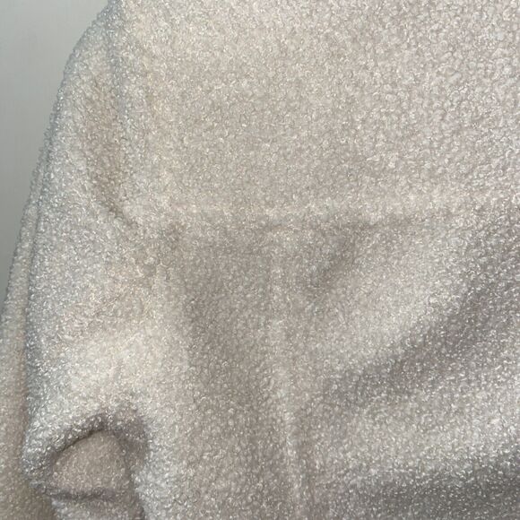 NWT Max Studio Cream/ivory Fuzzy Moto Jacket Sz XS - Picture 10 of 11